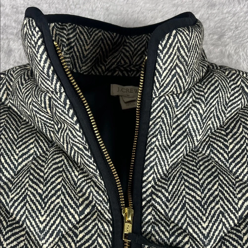 J.‎ Crew Women's Small Black and White Herringbone Full Zip Vest & Front Pockets